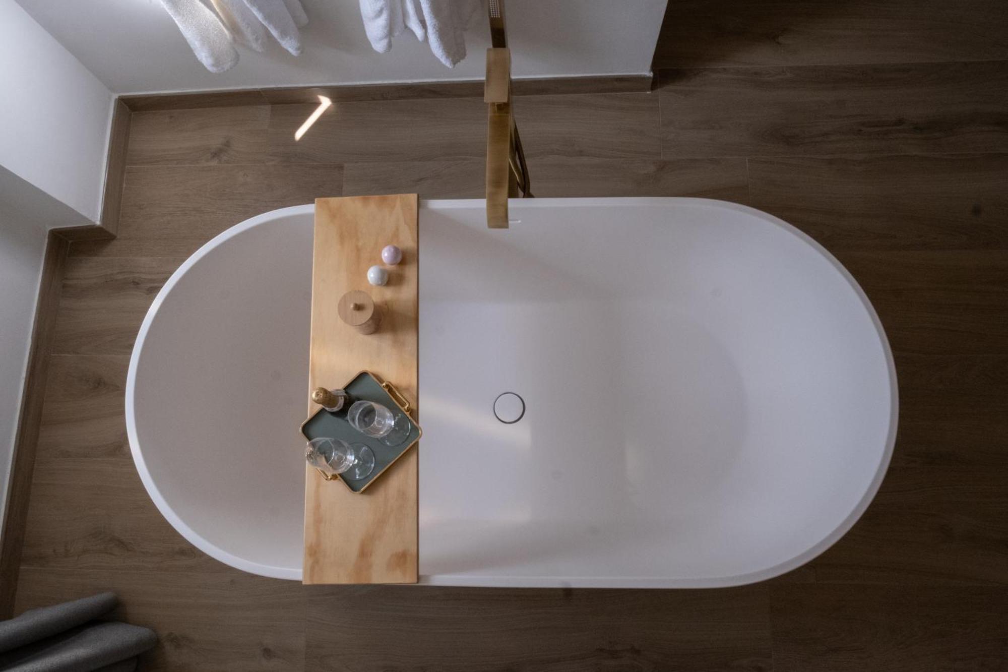 Coraline Deluxe Rooms กาสเตลลัมมาเร ดิ สตาเบีย ภายนอก รูปภาพ