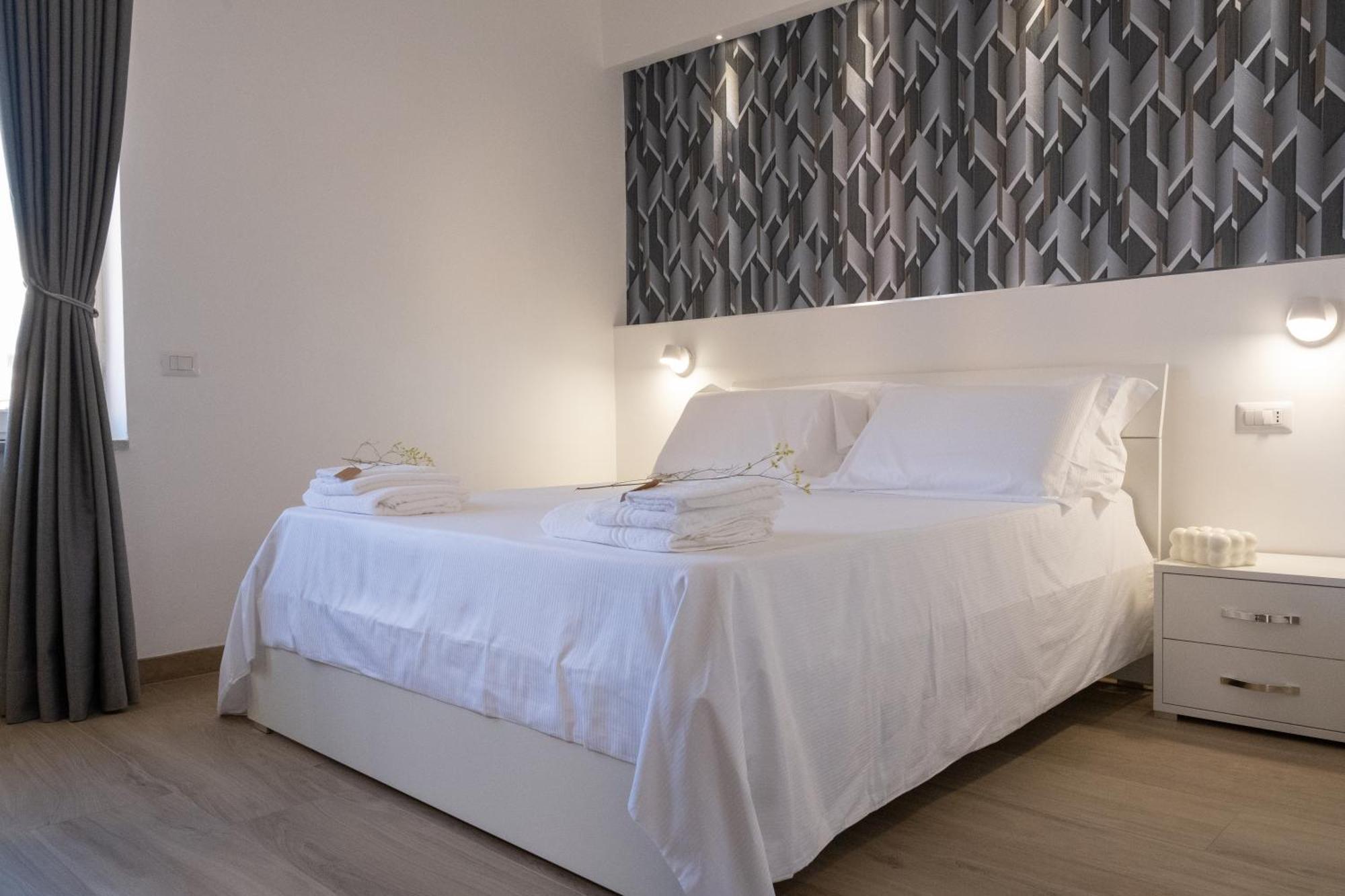 Coraline Deluxe Rooms กาสเตลลัมมาเร ดิ สตาเบีย ภายนอก รูปภาพ