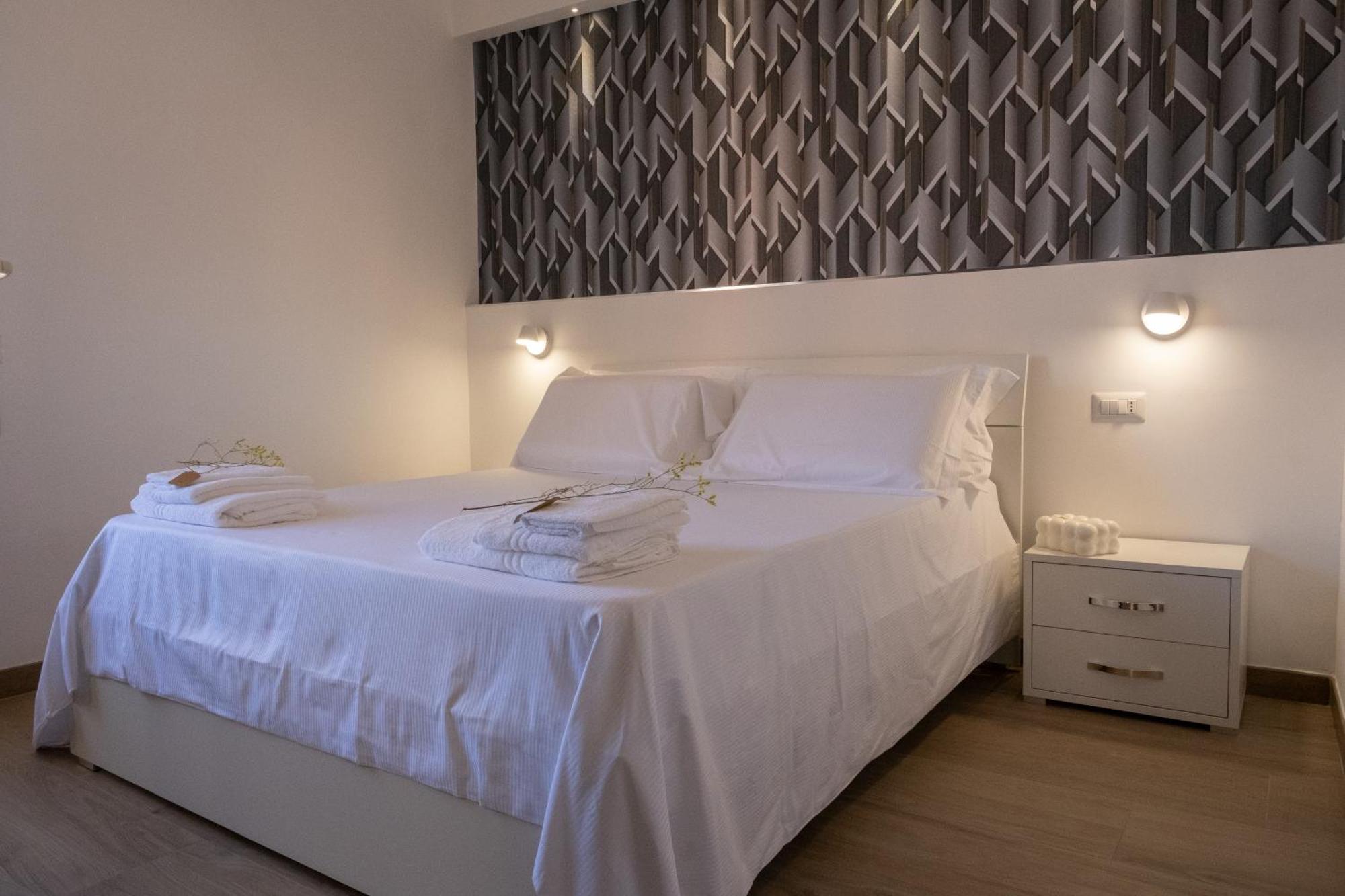 Coraline Deluxe Rooms กาสเตลลัมมาเร ดิ สตาเบีย ภายนอก รูปภาพ